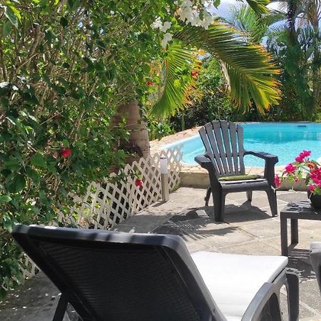 Bungalow Tout Confort Avec Piscine Partagee A 5 Mn De La Mer Saint-François Kültér fotó
